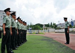 国防教育士官生